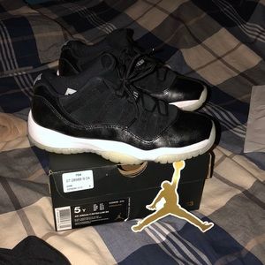 Air Jordan Retro 11 Low Black/White/Metallic